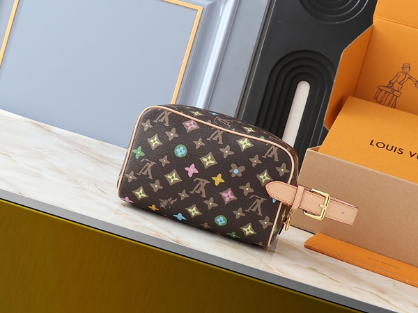 ルイヴィトンバッグ側面デザイン